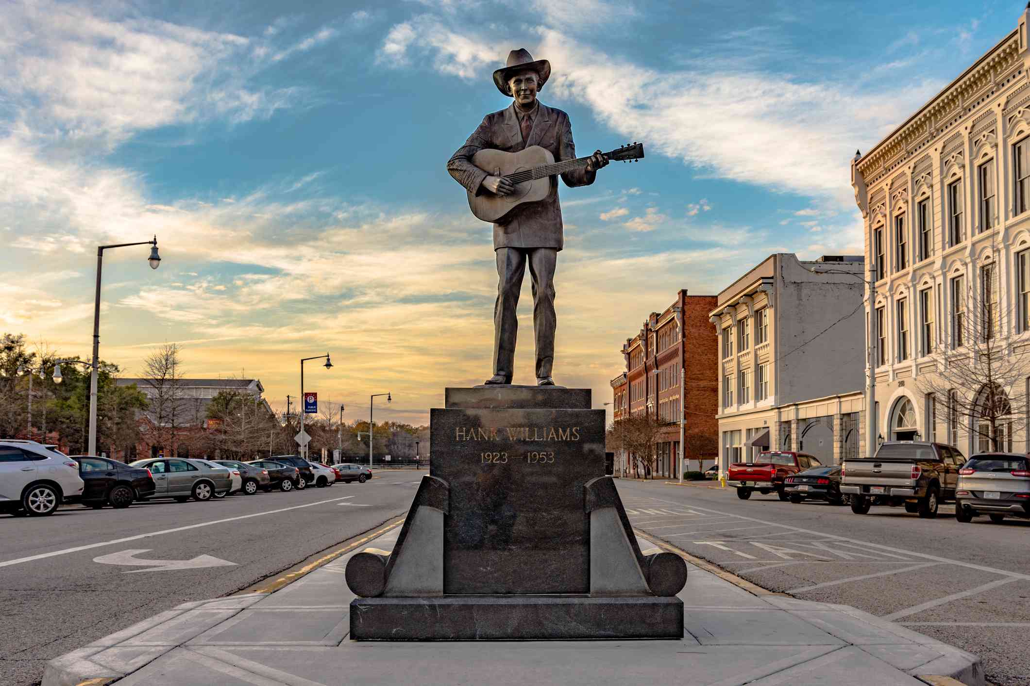 5 Iconic Landmarks to See in Montgomery, Alabama | TouristSecrets