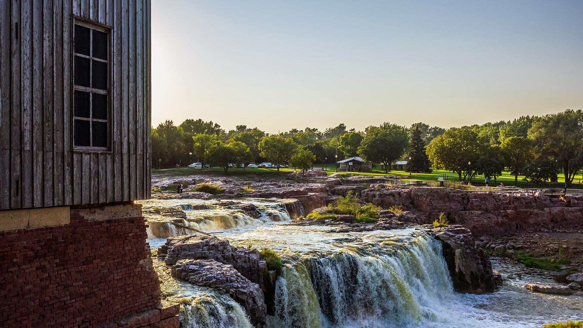 7 Relaxing Retreats to Enjoy in Sioux Falls, South Dakota | TouristSecrets