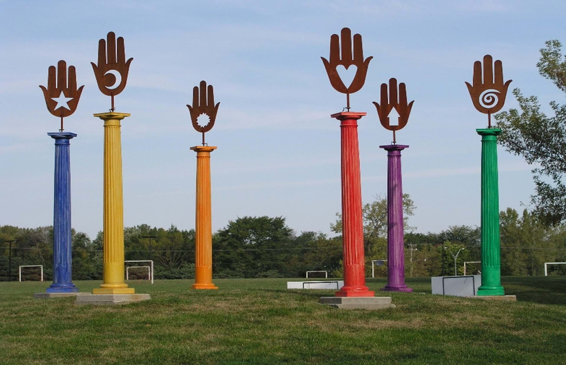 8 Iconic Landmarks to See in Urbandale, Iowa | TouristSecrets