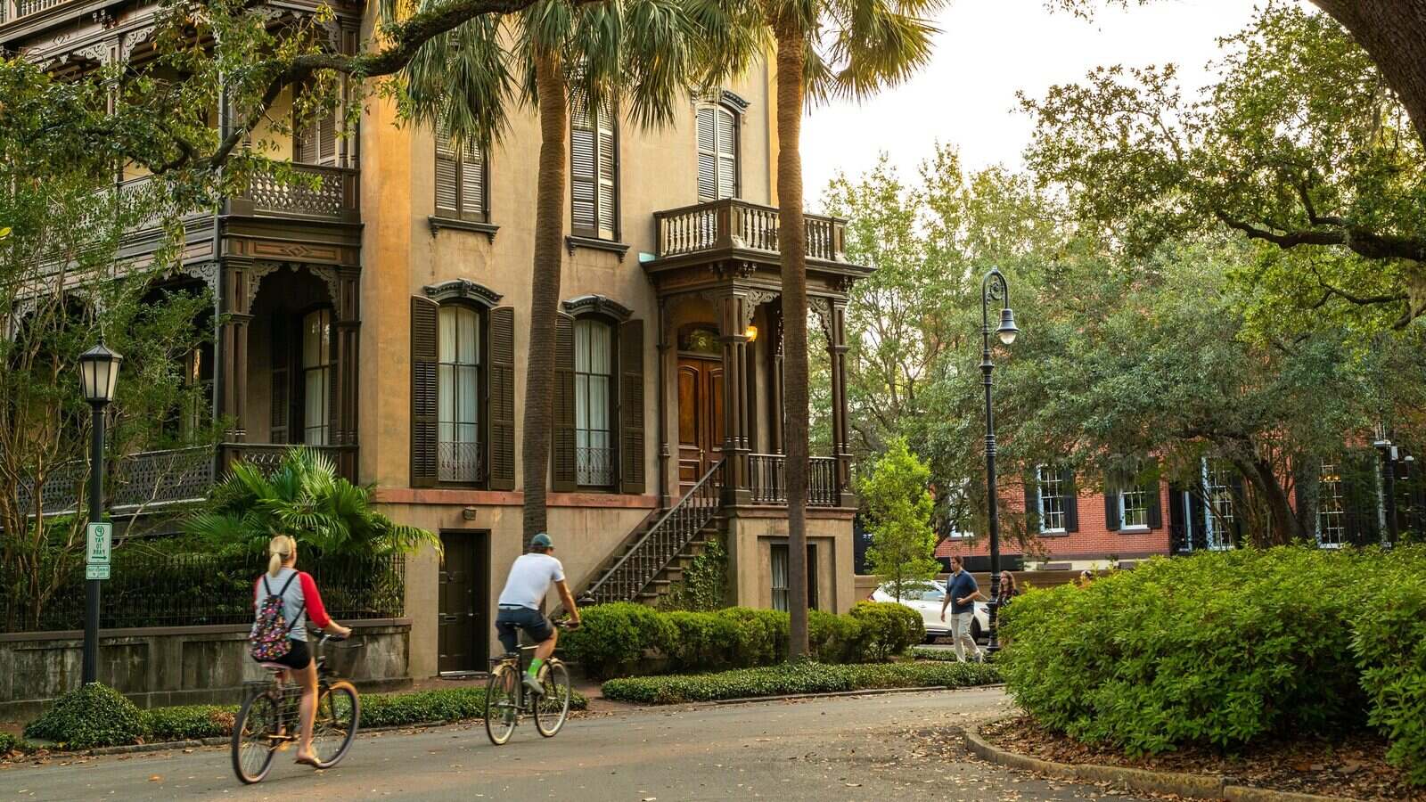 30 Must Visit Places In Savannah | TouristSecrets