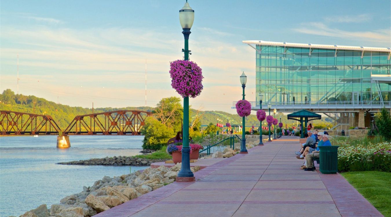 37-must-visit-places-in-dubuque