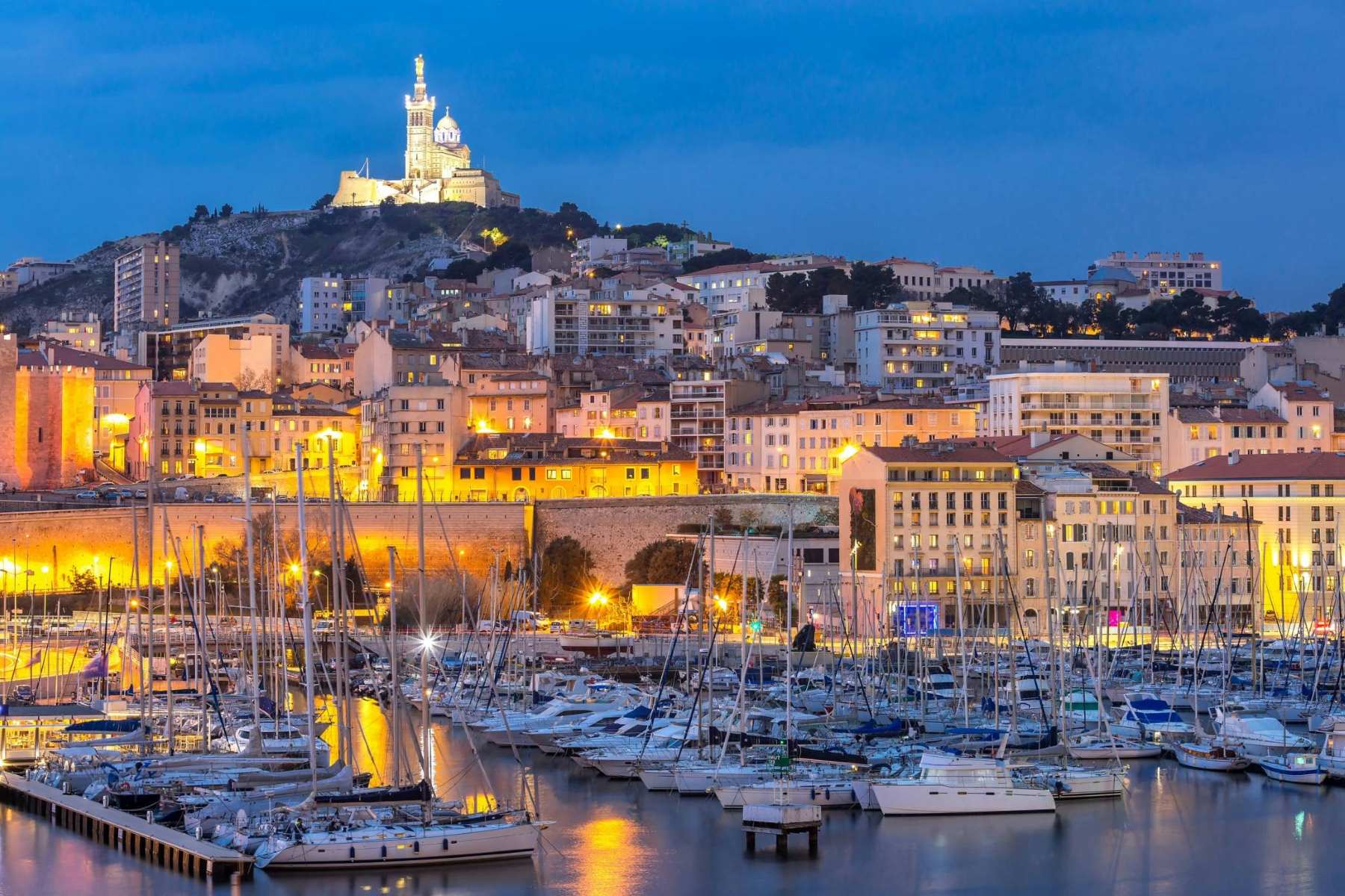 47-hidden-gems-and-must-see-spots-in-marseille-france