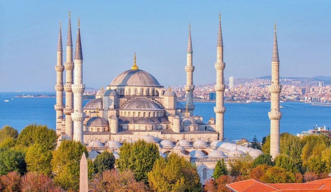 9 Stunning Mosques In Istanbul You Need To See | TouristSecrets