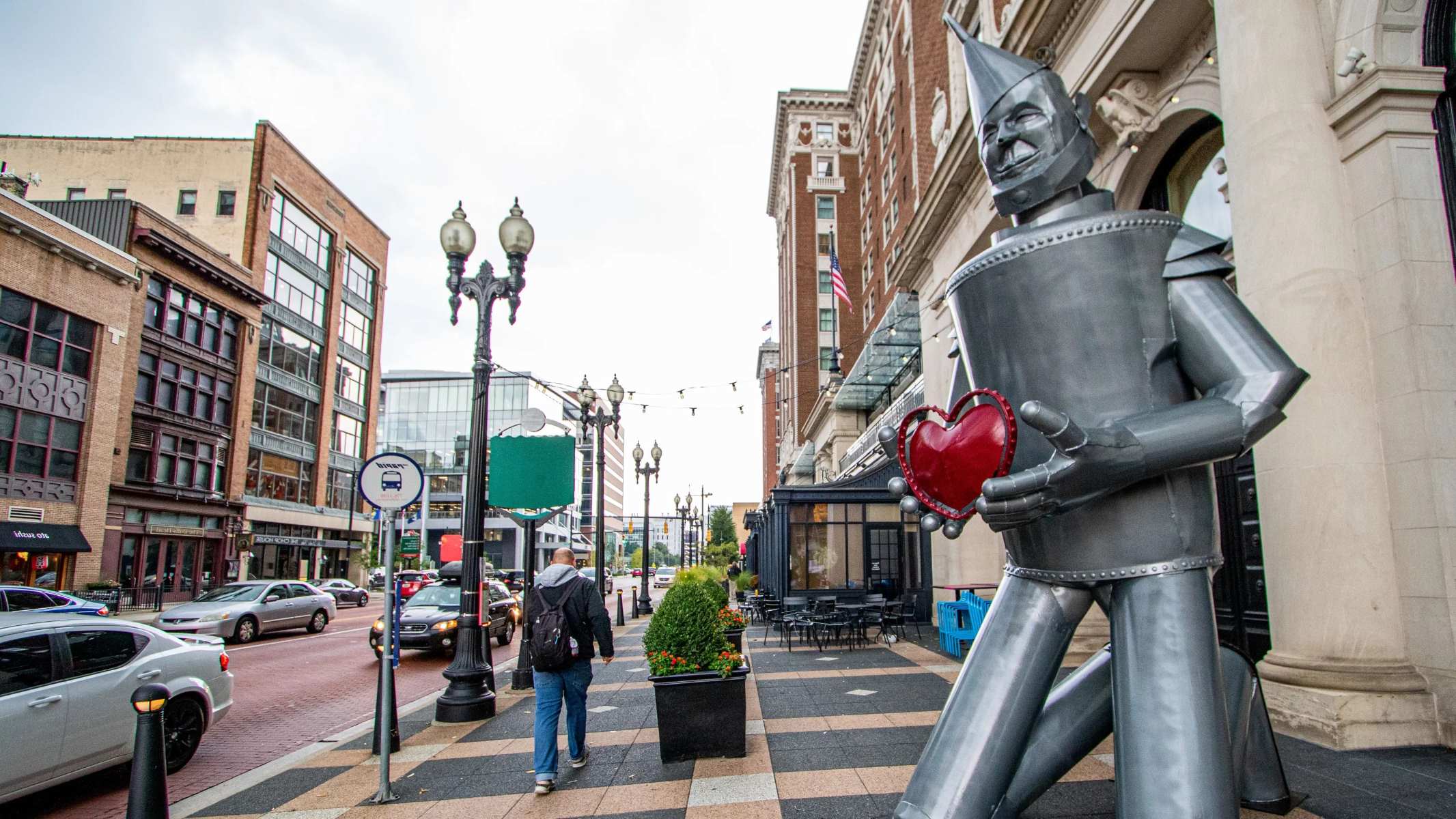 grand-rapids-vibrant-artprize-extravaganza