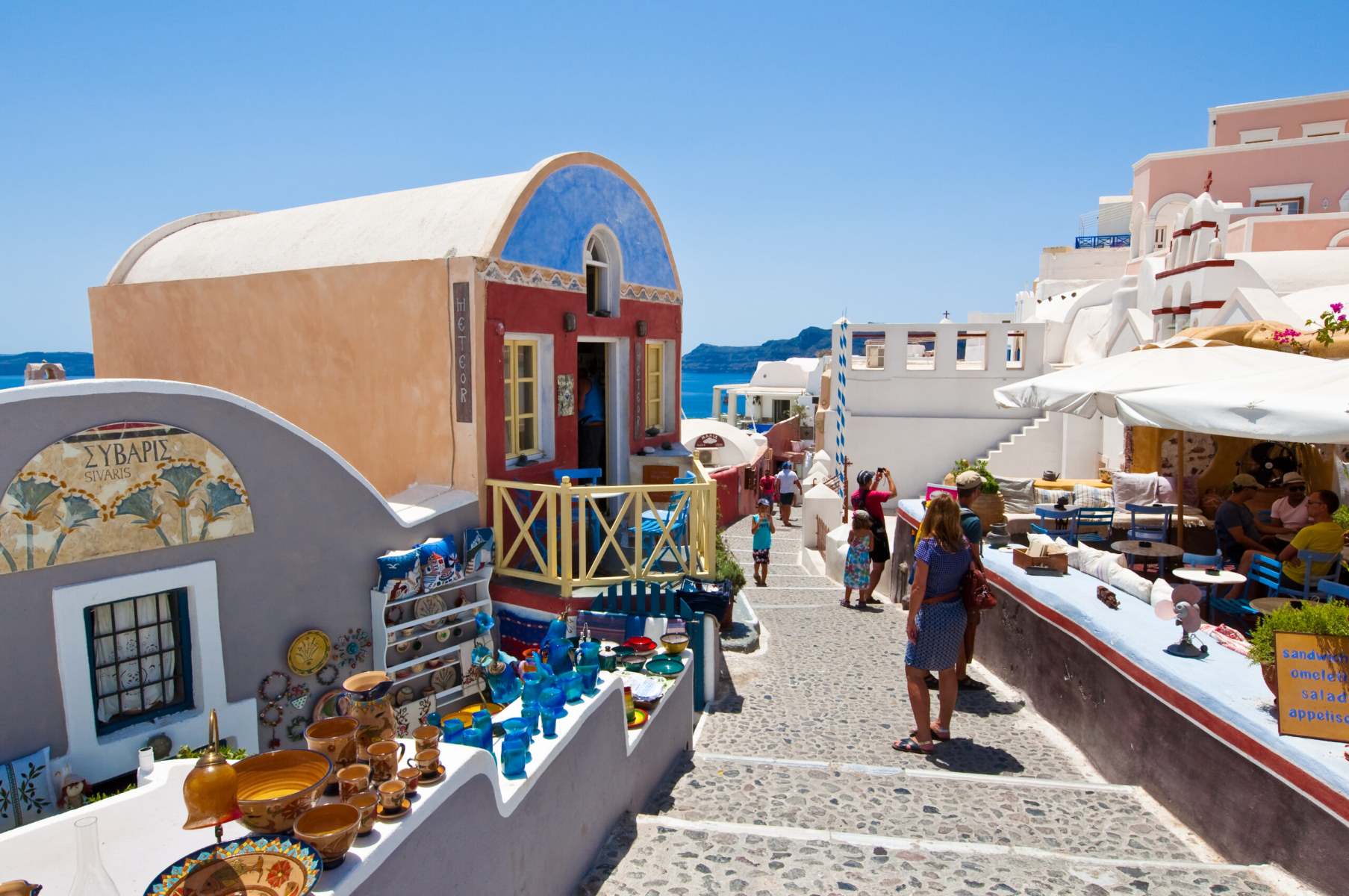 secrets-to-shopping-like-a-local-in-santorini-greece