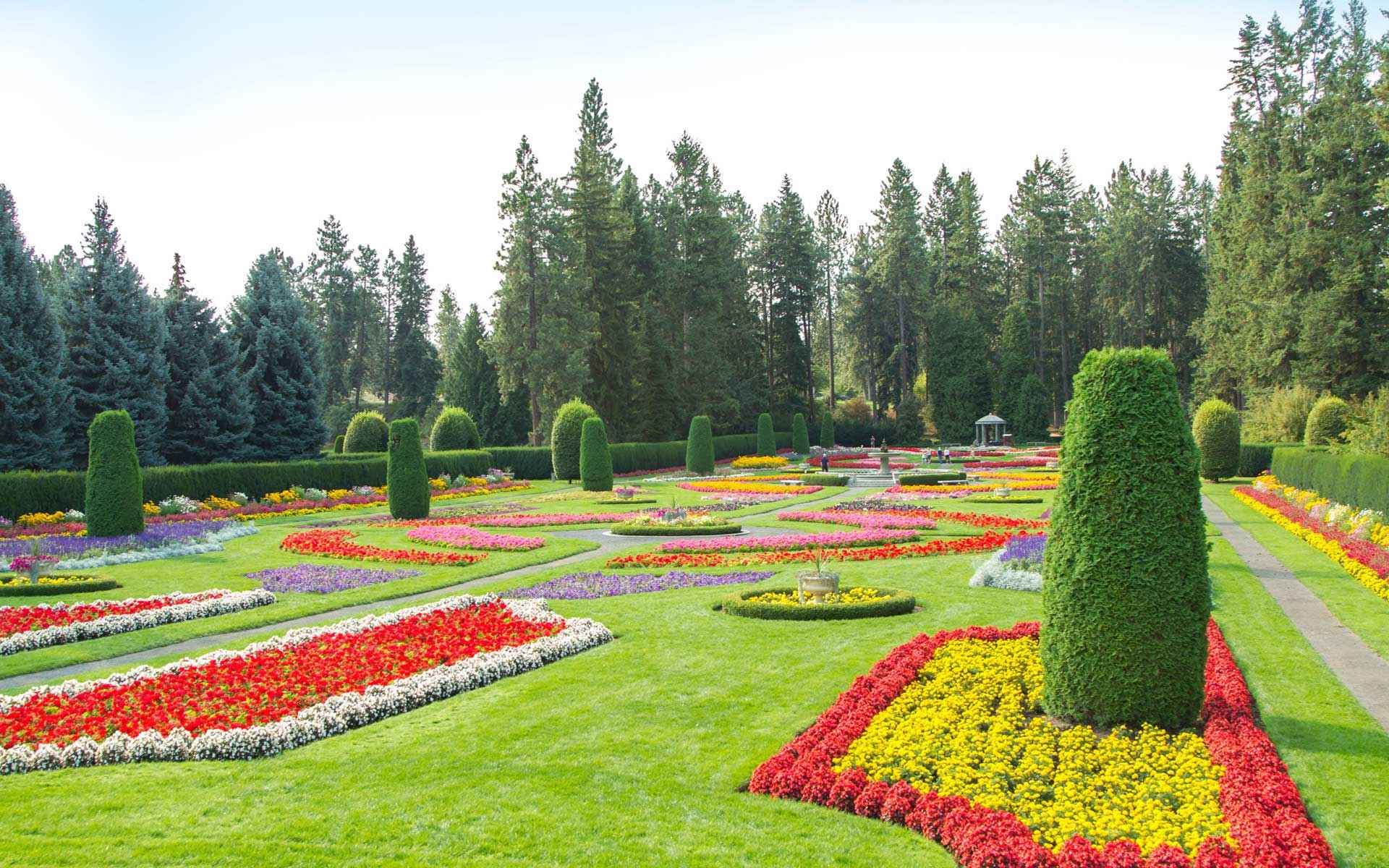 Enchanting Elegance At Manito Park's Duncan Garden | TouristSecrets