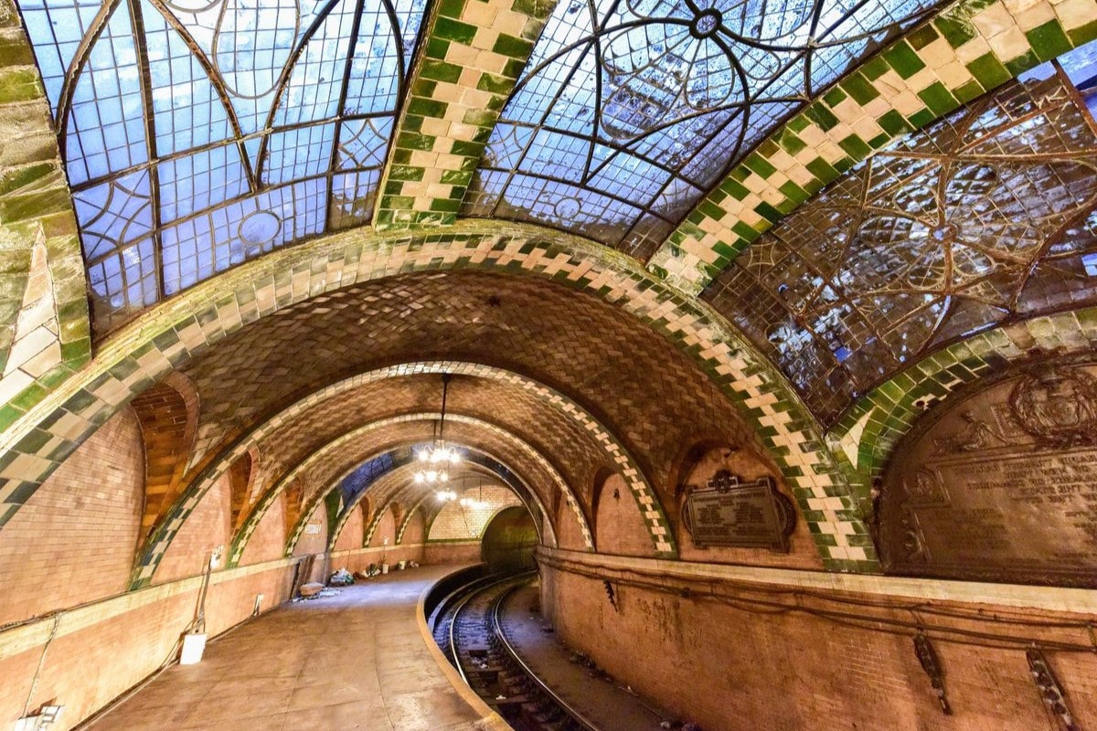 Hidden Underground Tunnels Of New York City | TouristSecrets