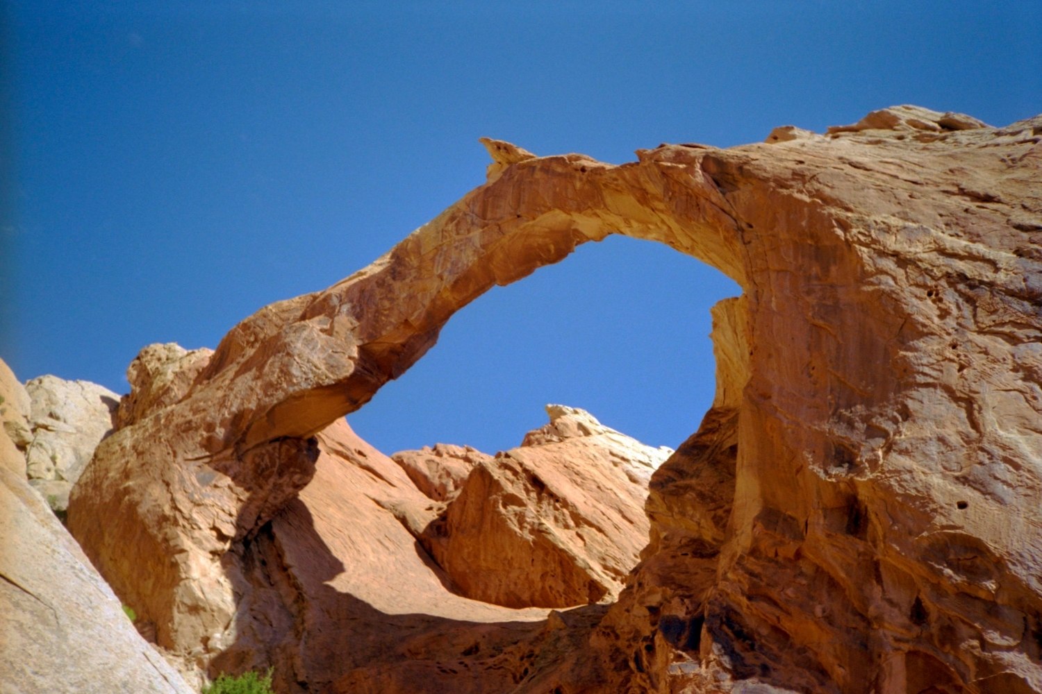 Secrets Of Utah's San Rafael Swell Trails | TouristSecrets