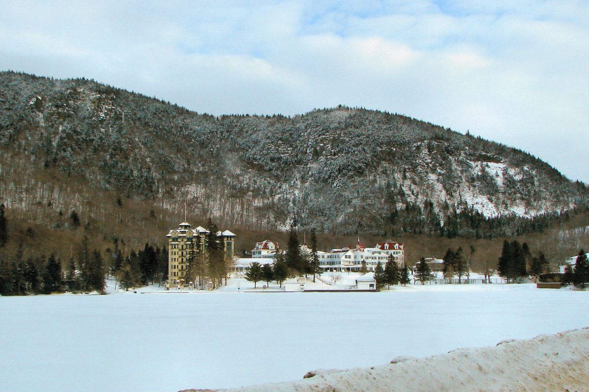 New Hampshire's Dixville Notch Secret Mountain Pass And Voting