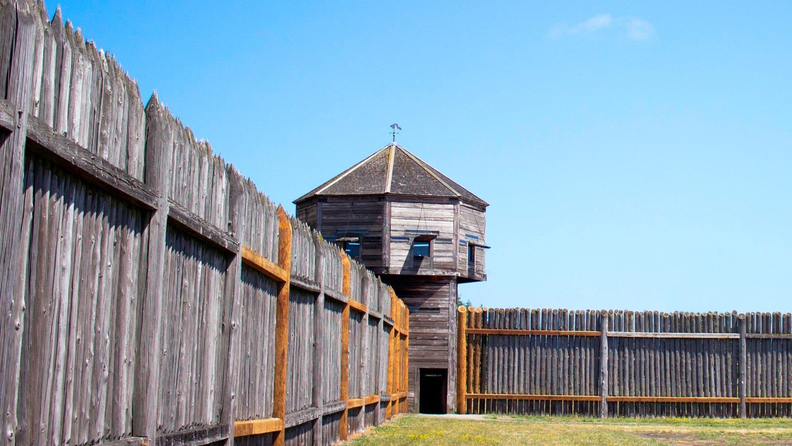 Hidden Trading Posts Of Oregon's Fort Hoskins | TouristSecrets