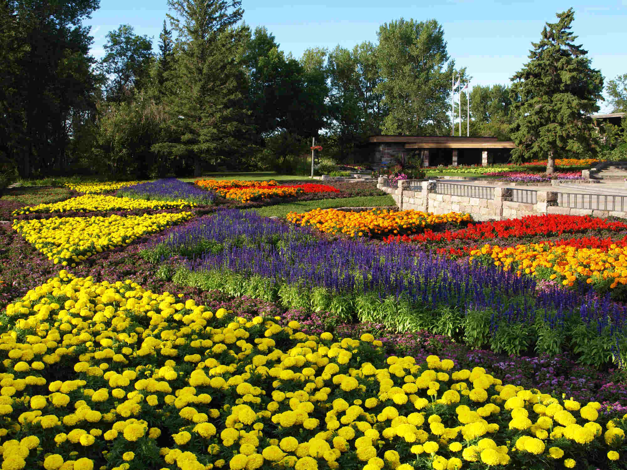 Secrets Of North Dakota's Lake Metigoshe And Peace Garden | TouristSecrets