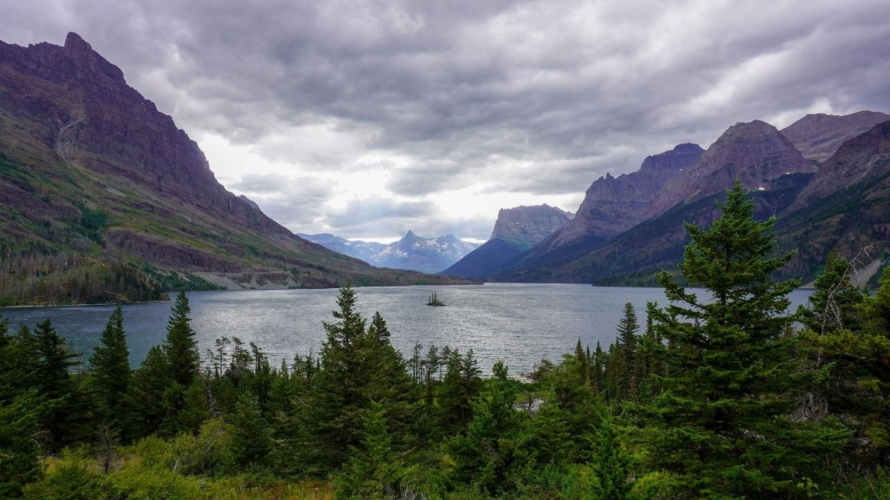 Hidden Mountain Lakes Near Whitefish Montana | TouristSecrets