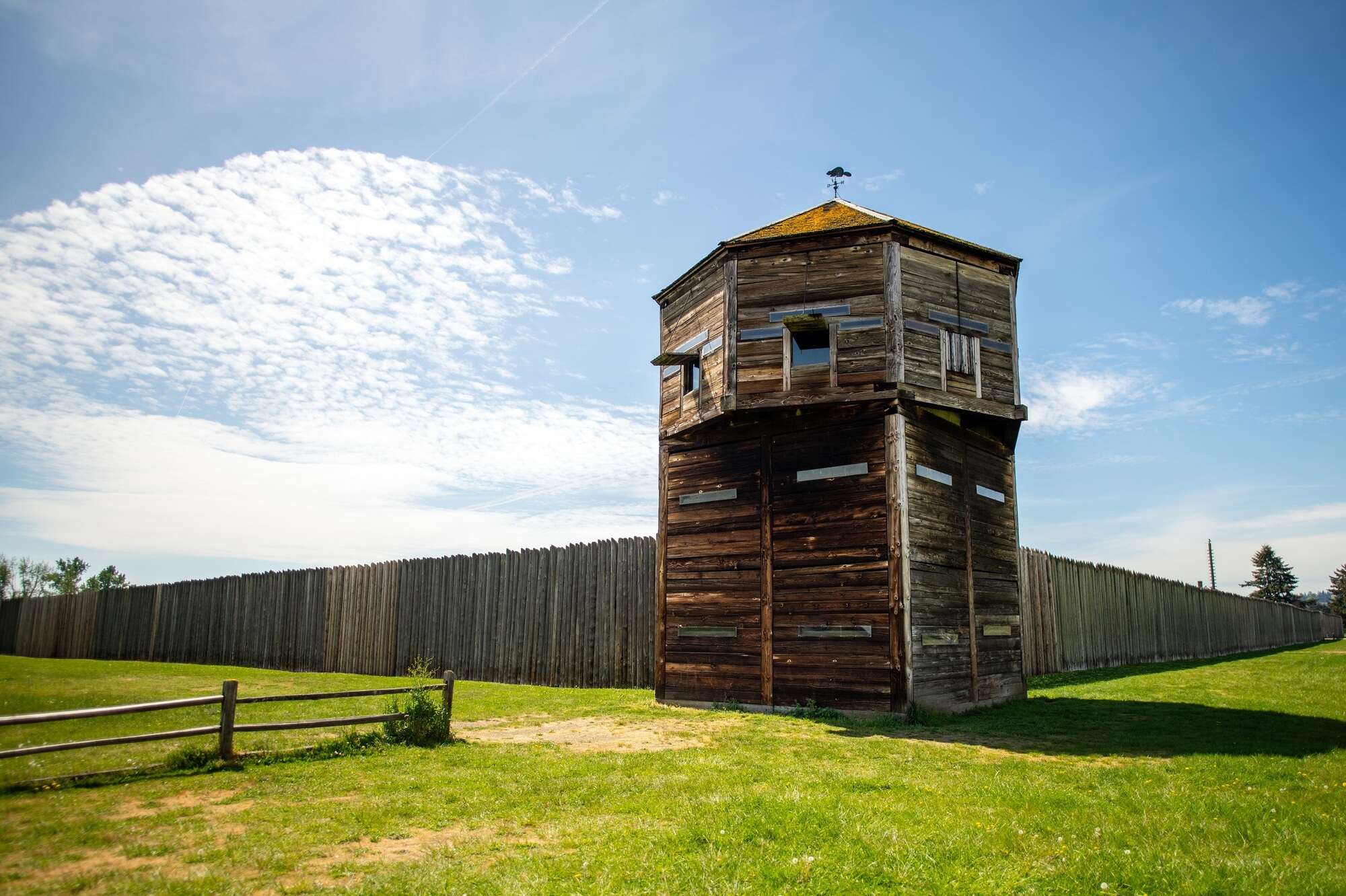 Hidden Trading Posts Of Oregon's Fort | TouristSecrets