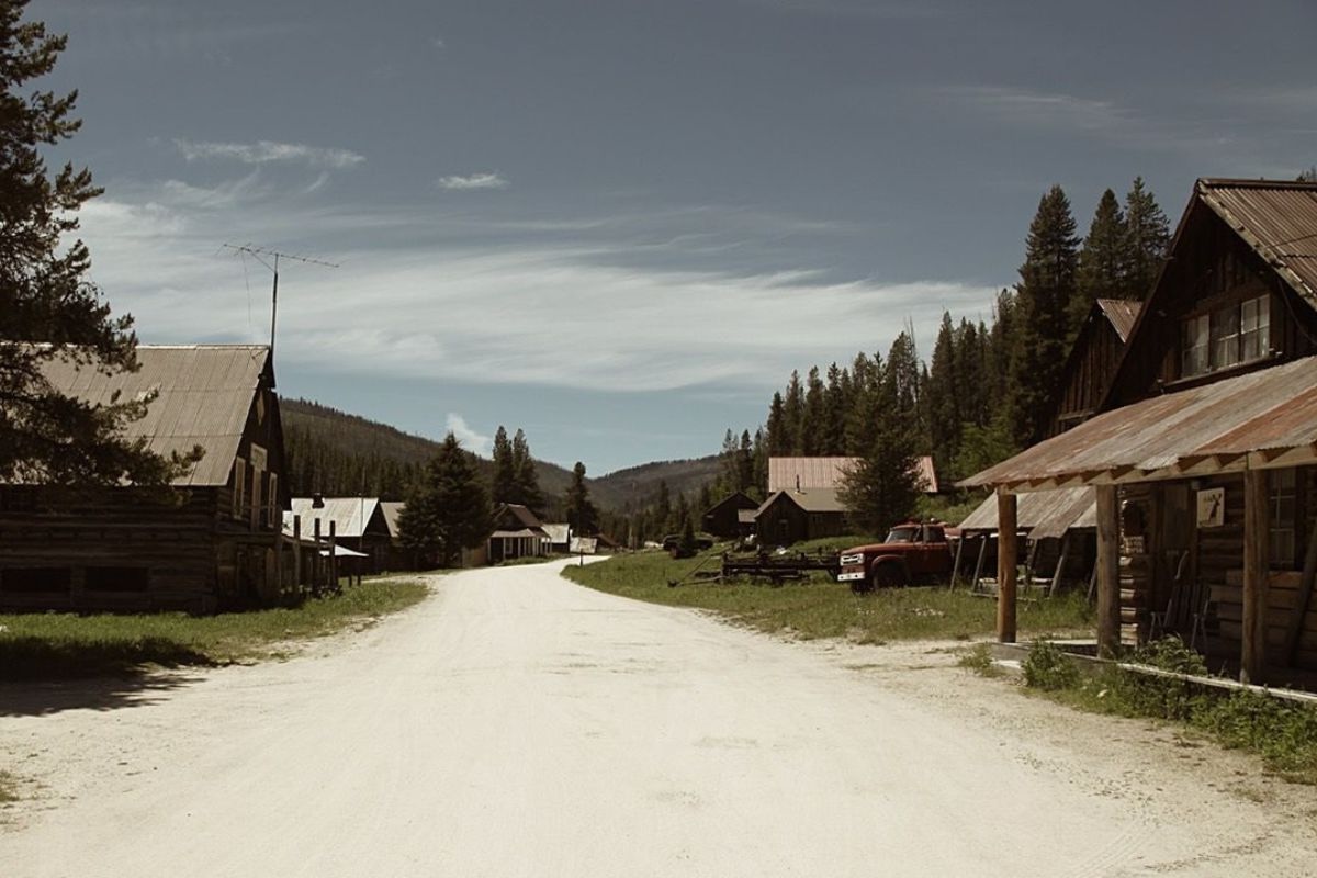 Mysteries Of Idaho's Woodtick Summit | TouristSecrets