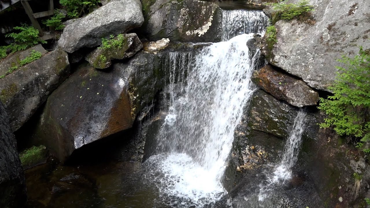 Secrets Of New Hampshire's Lost River | TouristSecrets