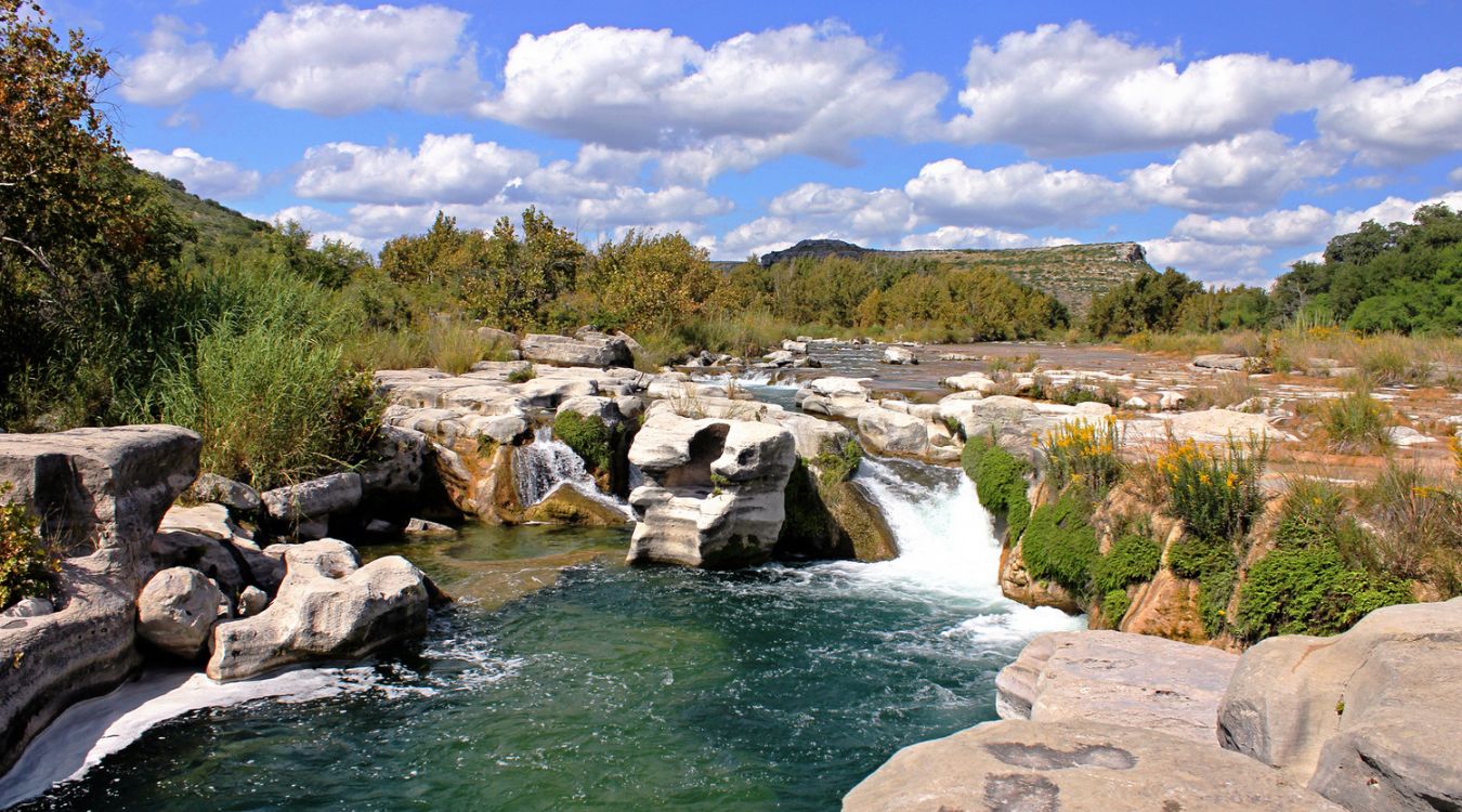 Secrets Beneath Texas' Devils River | TouristSecrets