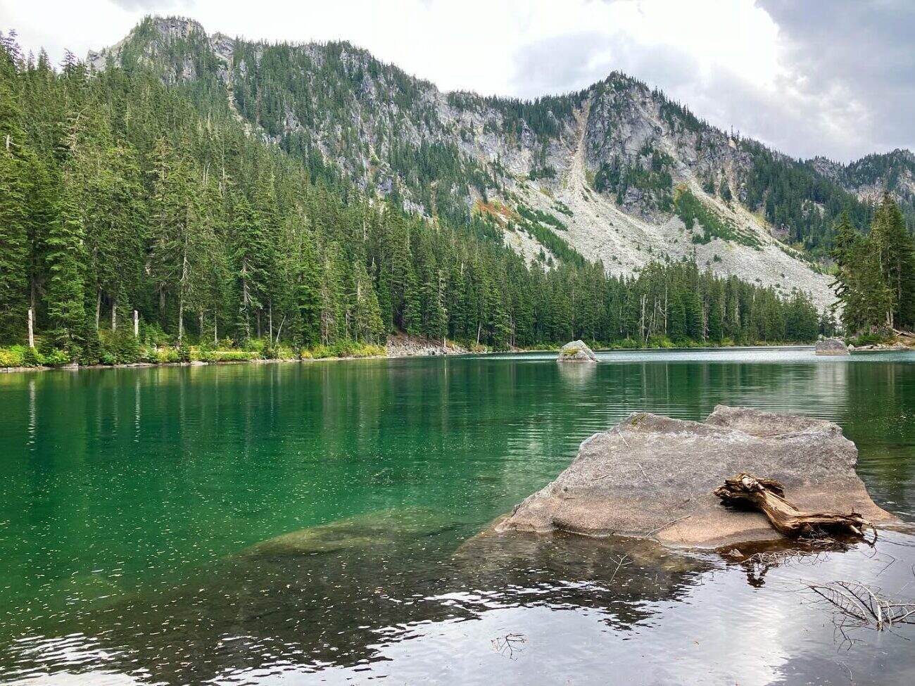 Mysteries Of Ohio's Lake Hope | TouristSecrets