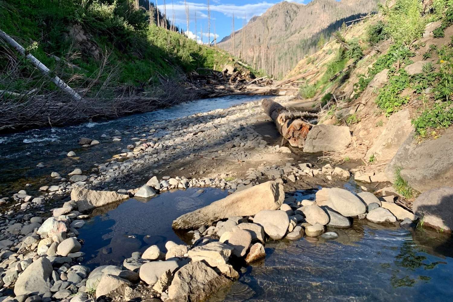 Hidden Springs Of Colorado's Rainbow Hot Springs | TouristSecrets