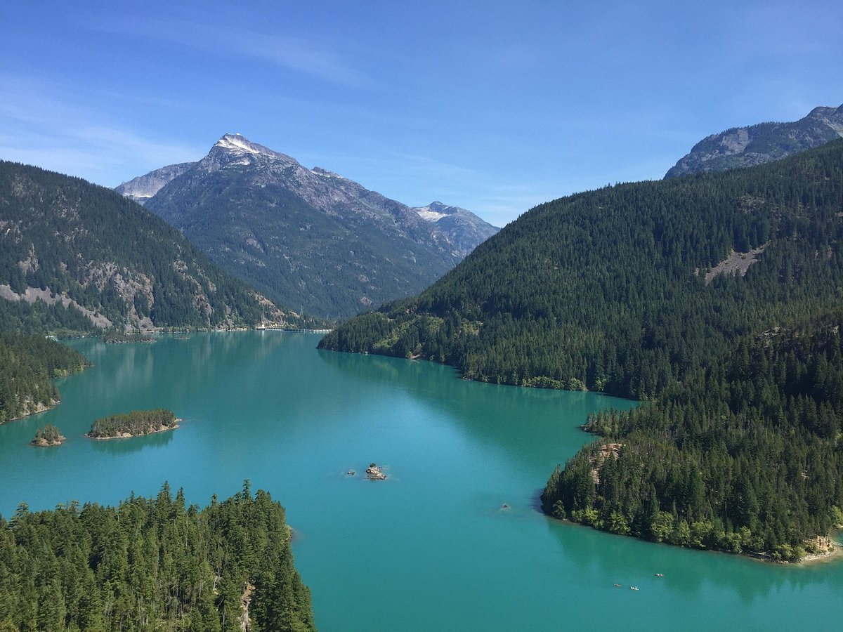 Hidden Villages Around Washington's Ross Lake | TouristSecrets