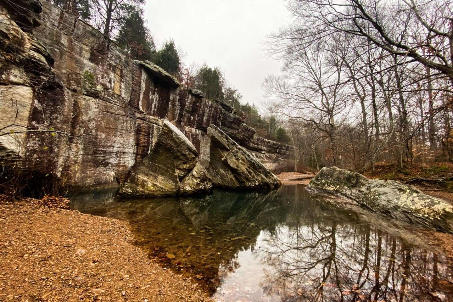 Mysteries Of Texas's Devil's Backbone | TouristSecrets