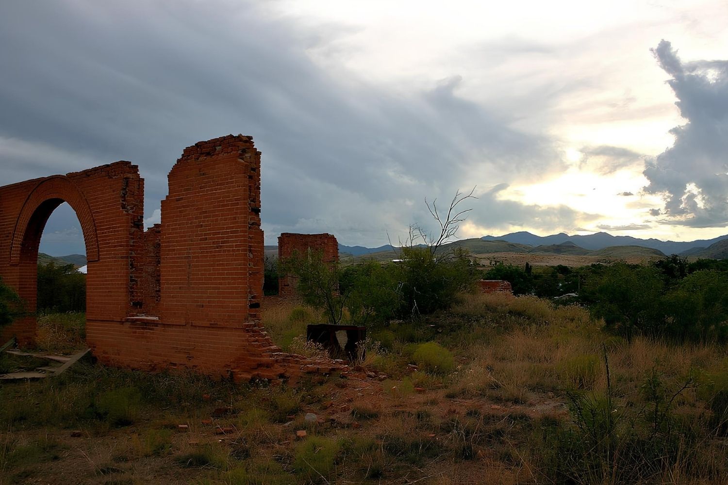 Mysteries Of New Mexico's Ghost Town Chloride | TouristSecrets