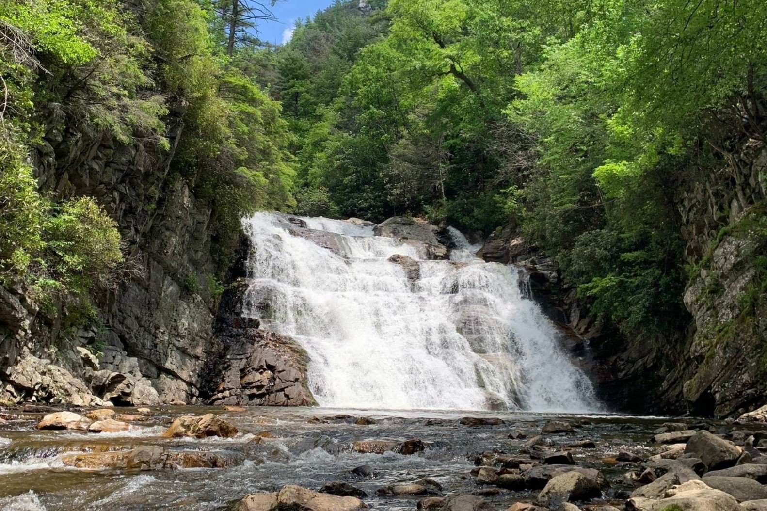 Mysteries Of Tennessee's Laurel Falls | TouristSecrets