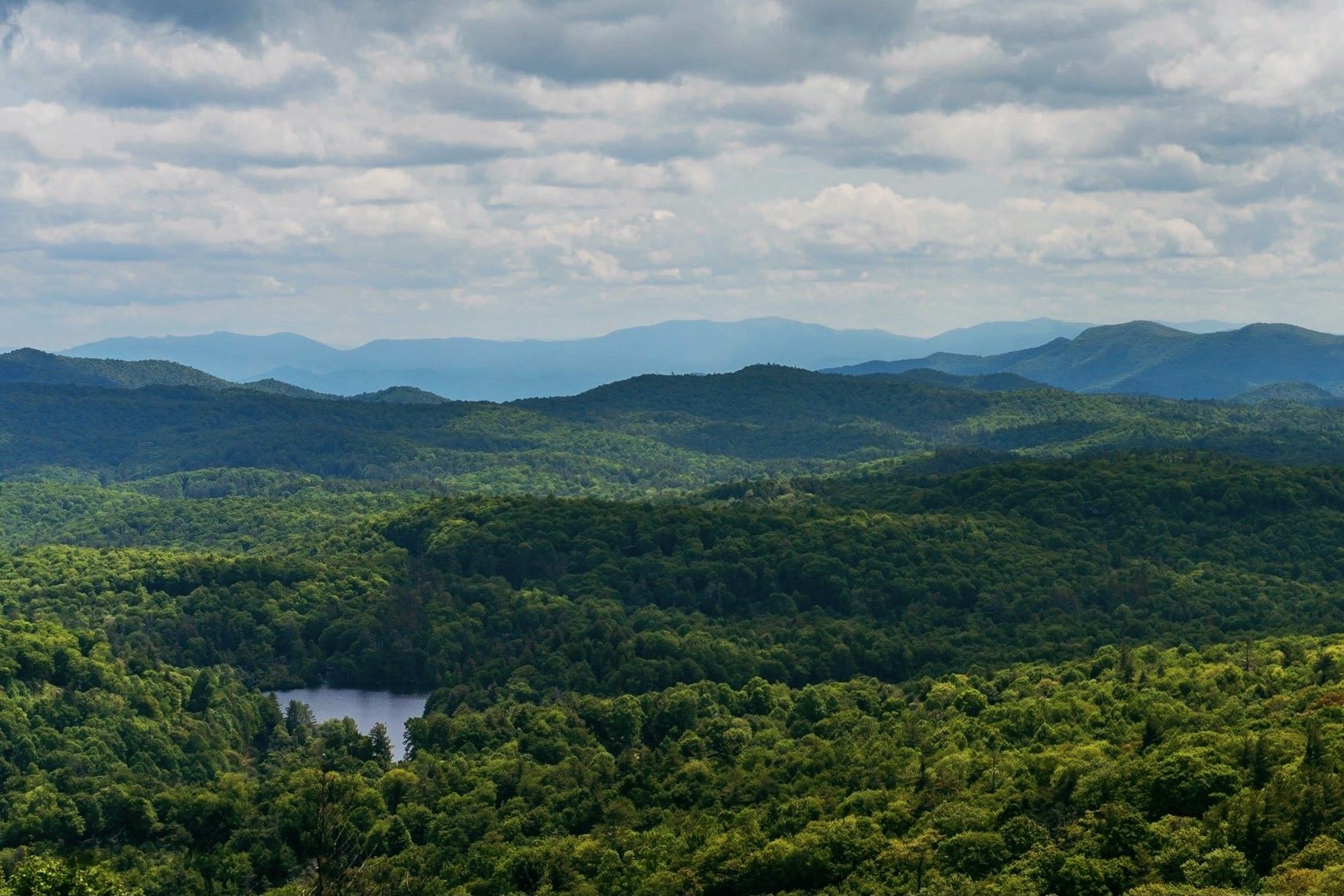 Mysteries Of North Carolina's Whiteside | TouristSecrets