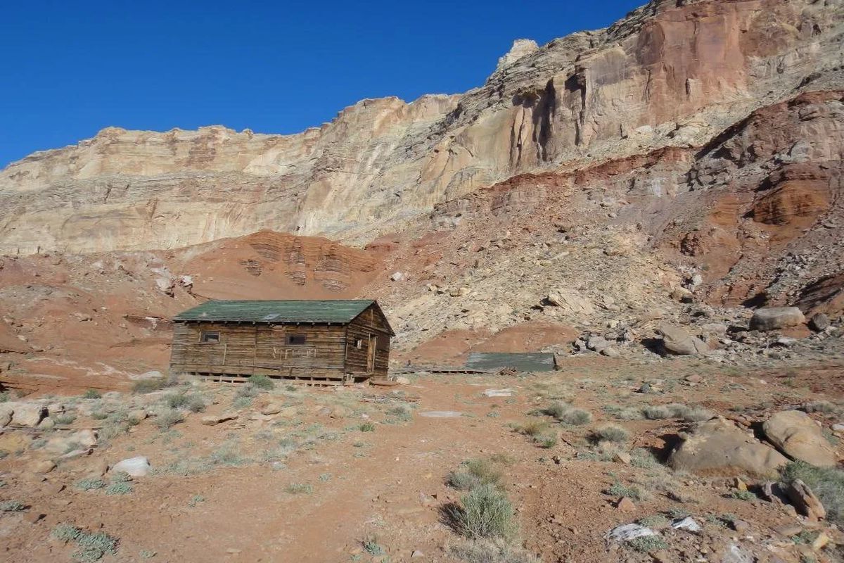 Secrets Of Utah's Hidden Mines | TouristSecrets