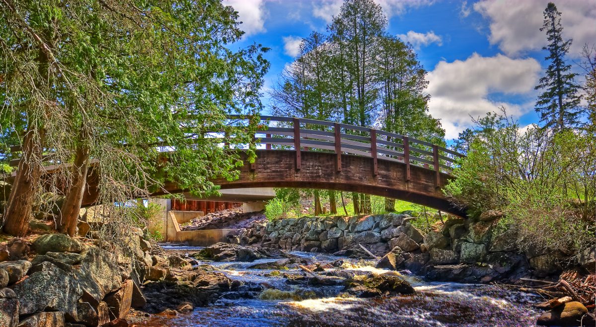 Hidden Villages Of Wisconsin's Rock Island | TouristSecrets